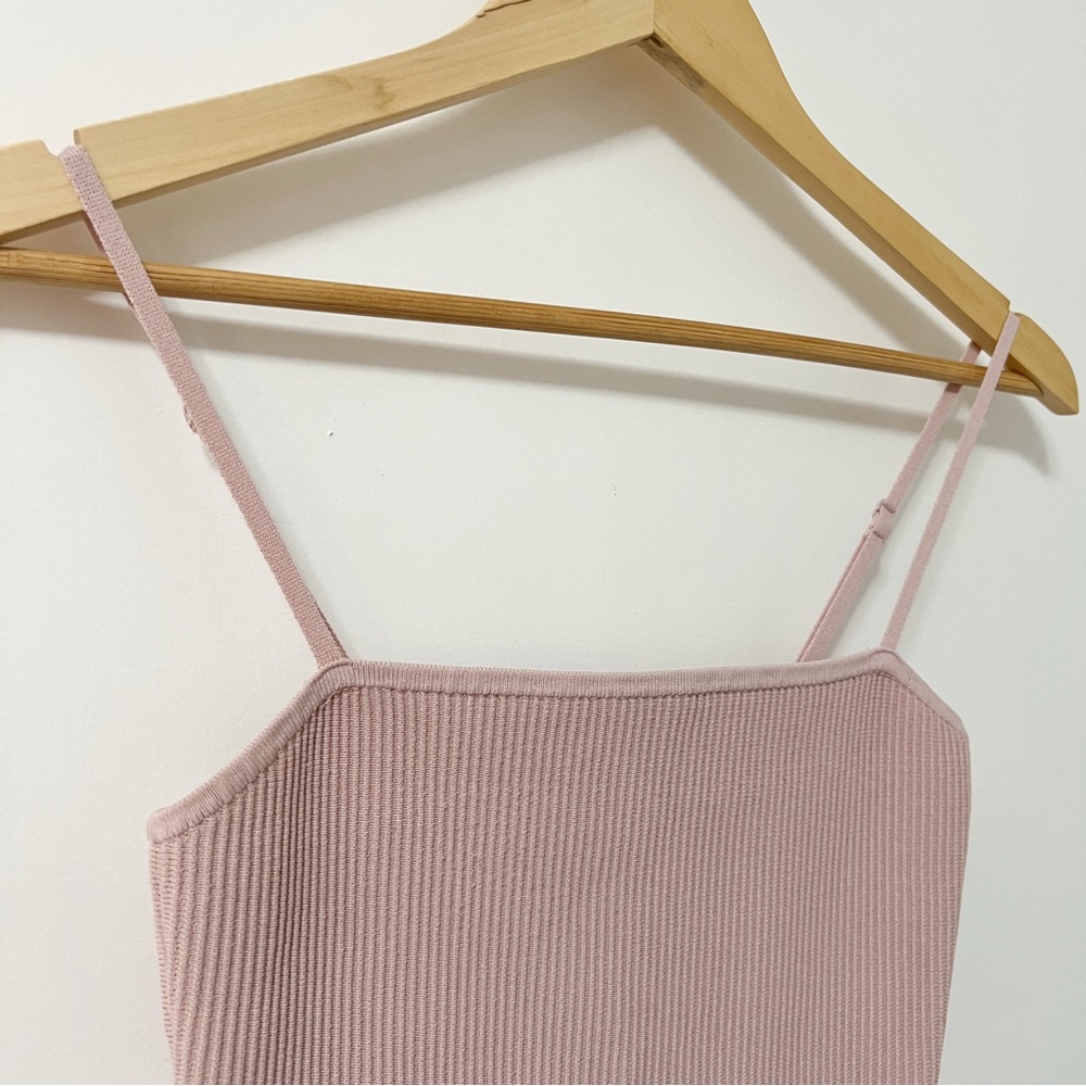 Babaton Ribbed Tank Top - Picture 7 of 9